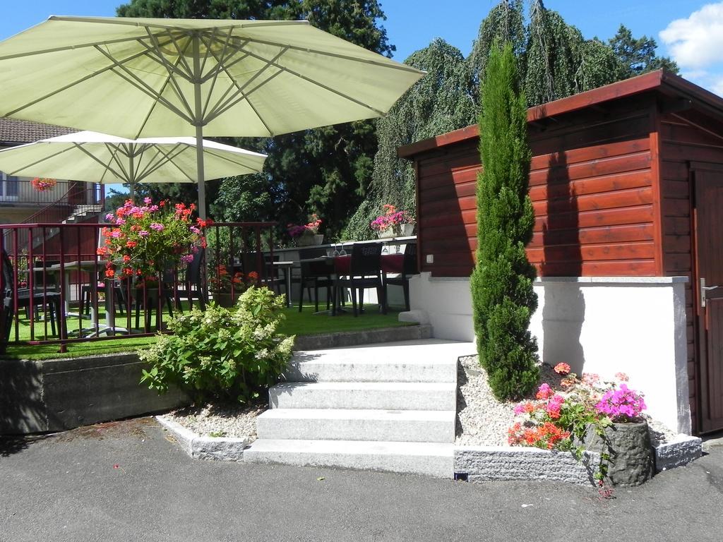 Hotel Restaurant Le Moschenross Thann Exterior photo